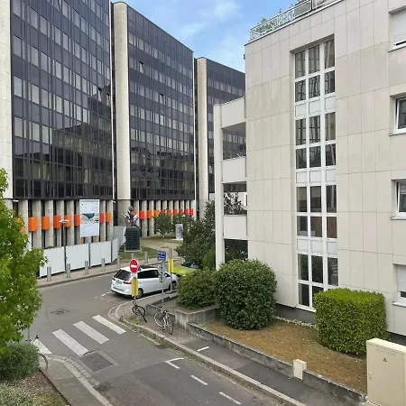 Apartment Elegant A Cote Du Parlement *