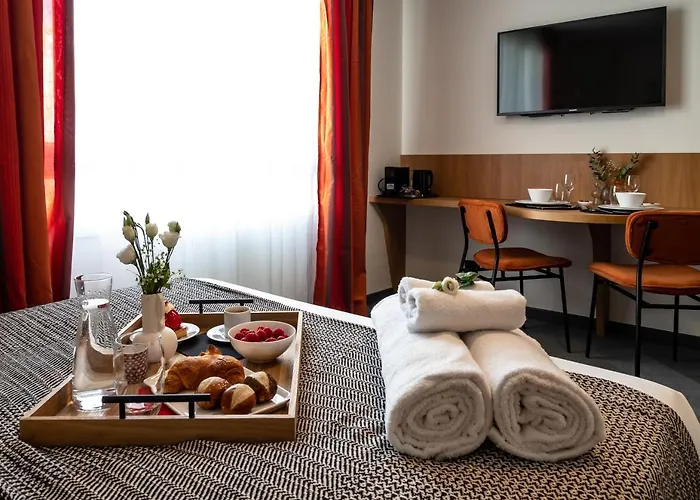 Lägenhet Elegant A Cote Du Parlement *