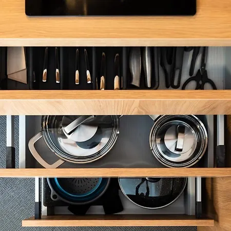 Apartment Elegant A Cote Du Parlement